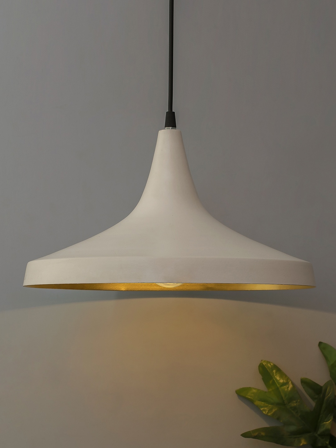 

Homesake White Pendant Ceiling Lamp