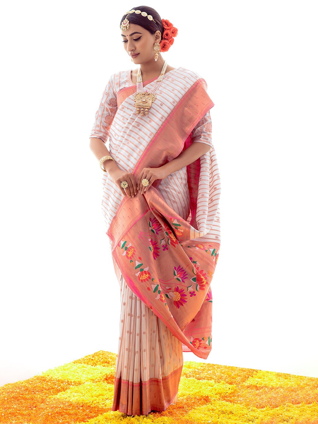 

Satrani White & Pink Woven Design Zari Art Silk Banarasi Saree