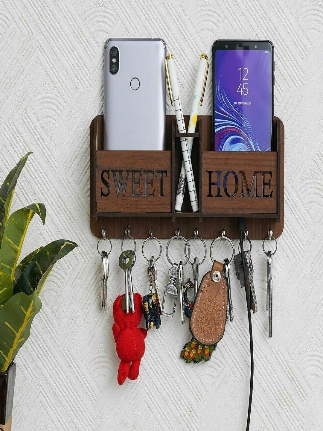 

DALUCI Brown Wall Key Holder Stand