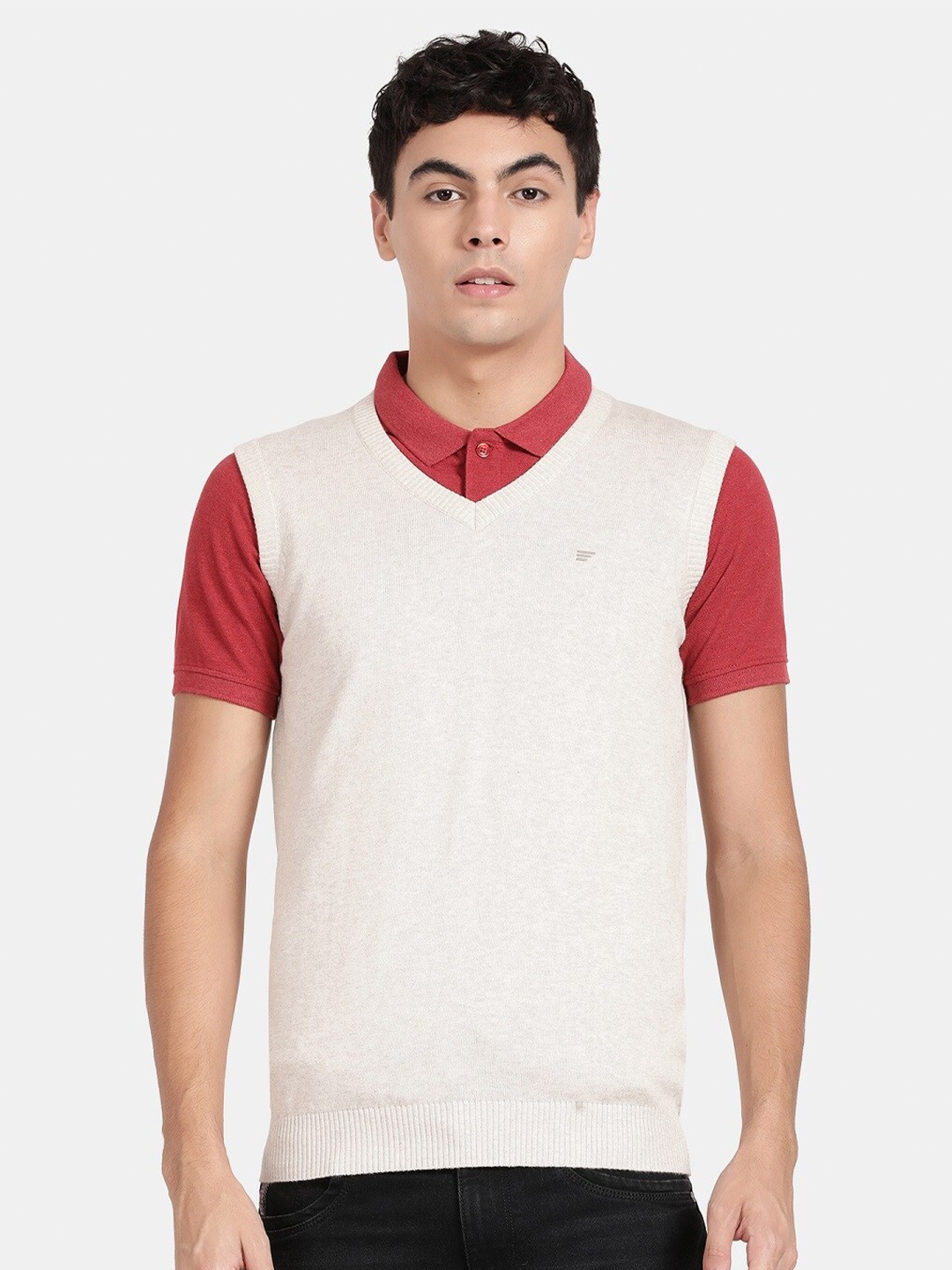 

t-base V-Neck Rivved Cotton Sweater Vest, Cream