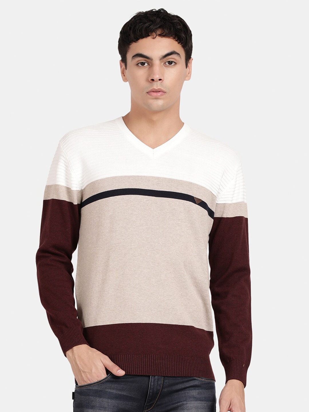 

t-base Colourblocked V-Neck Ribbed Cotton Pullover, Beige