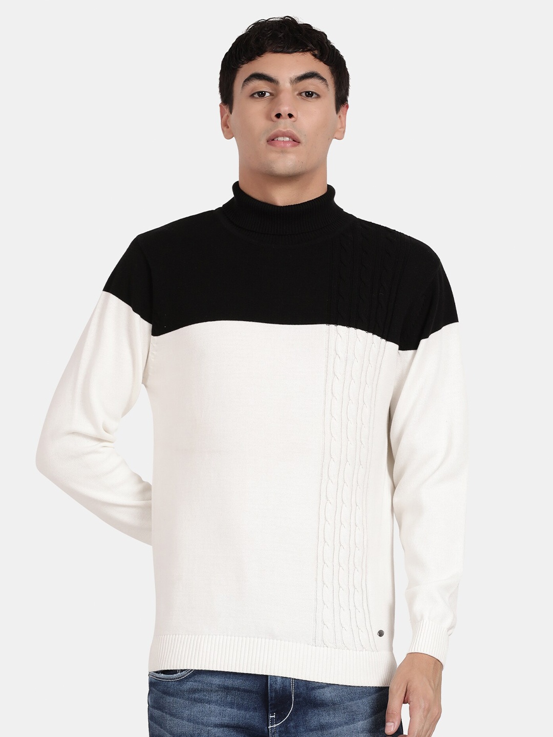 

t-base Colourblocked Turtle Neck Ribbed Cotton Pullover, Off white