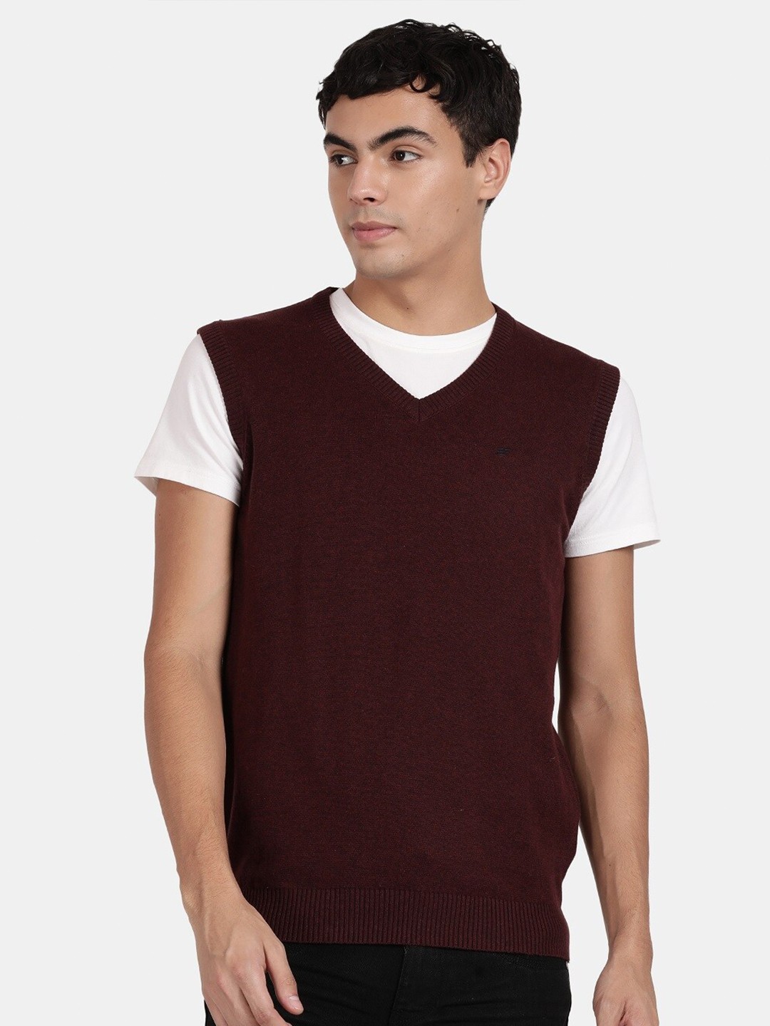 

t-base V-Neck Sleeveless Cotton Sweater Vest, Maroon