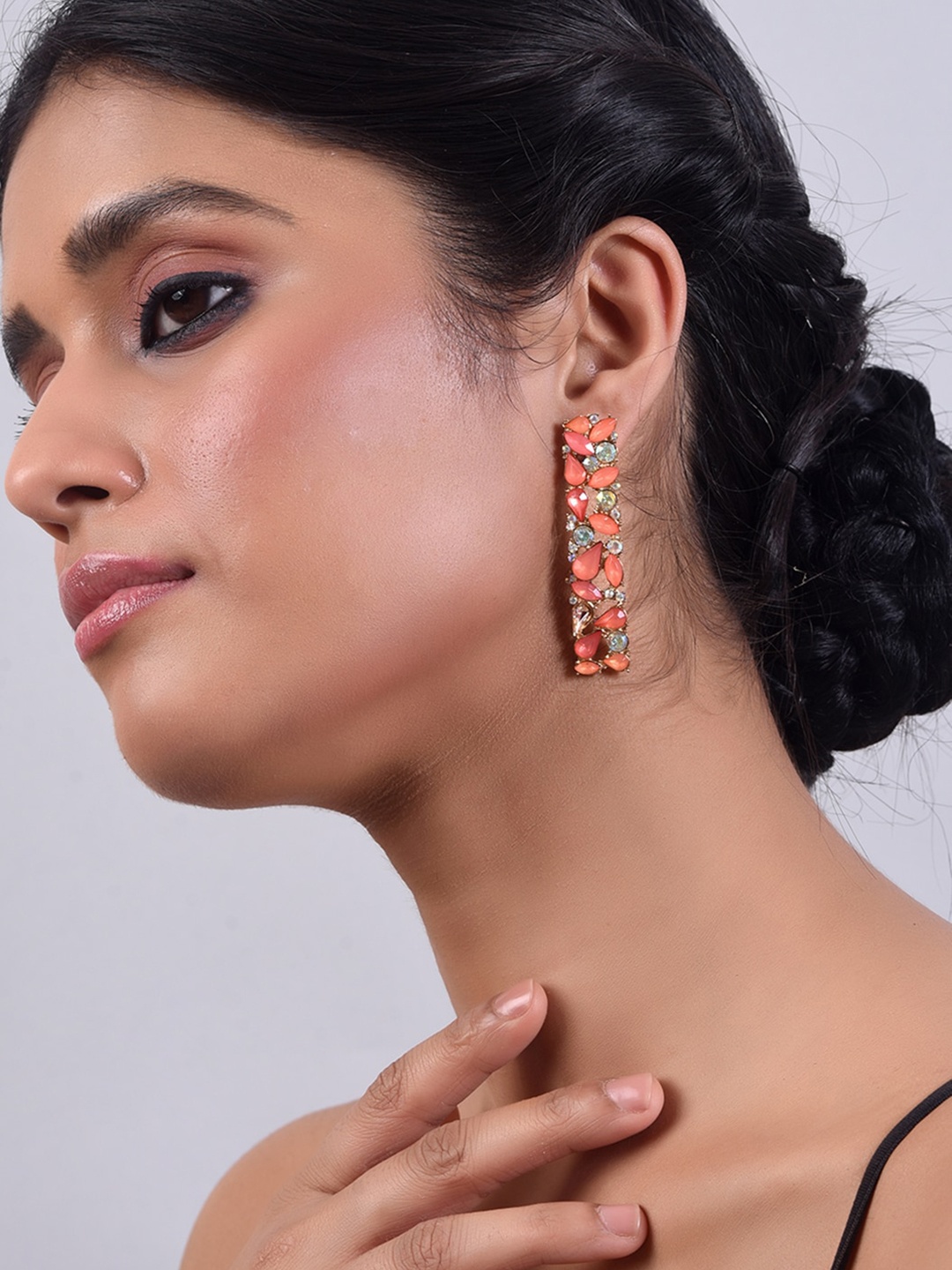 

phuljhadi Gold-Plated Artificial Stones Contemporary Drop Earrings