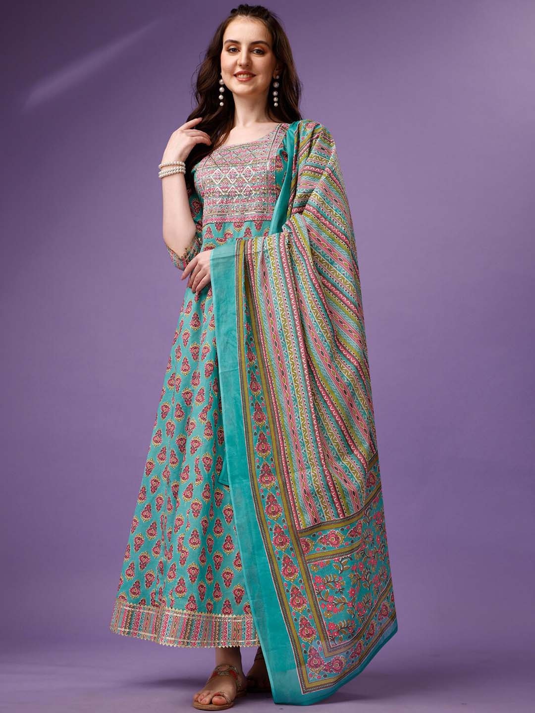 

Ziva Fashion Ethnic Motifs Printed Empire Kurta With Trousers & With Dupatta, Green