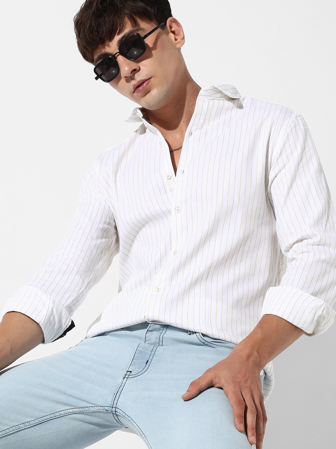

Campus Sutra Classic Striped Cotton Casual Shirt, White