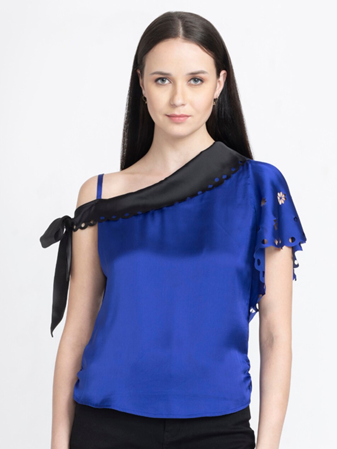 

SHAYE One Shoulder Short Sleeves Top, Blue