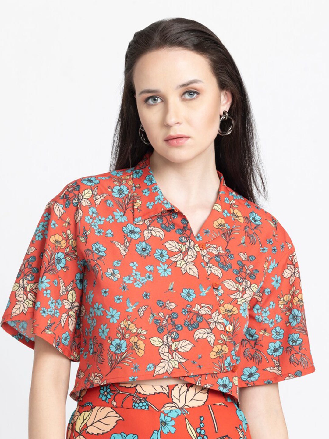 

SHAYE Classic Floral Printed Crop Casual Shirt, Red