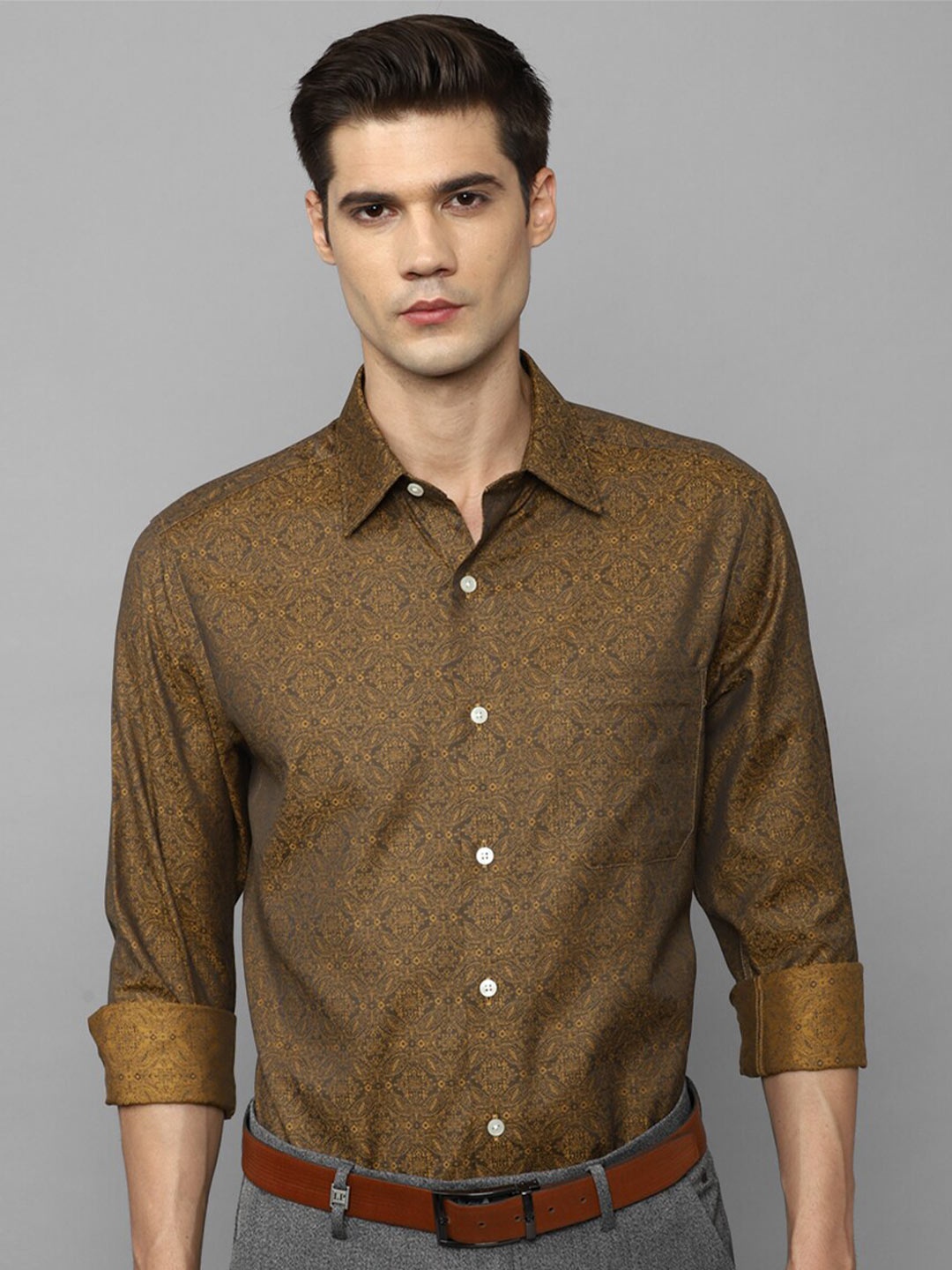 

Louis Philippe Ethnic Printed Pure Cotton Formal Shirt, Brown