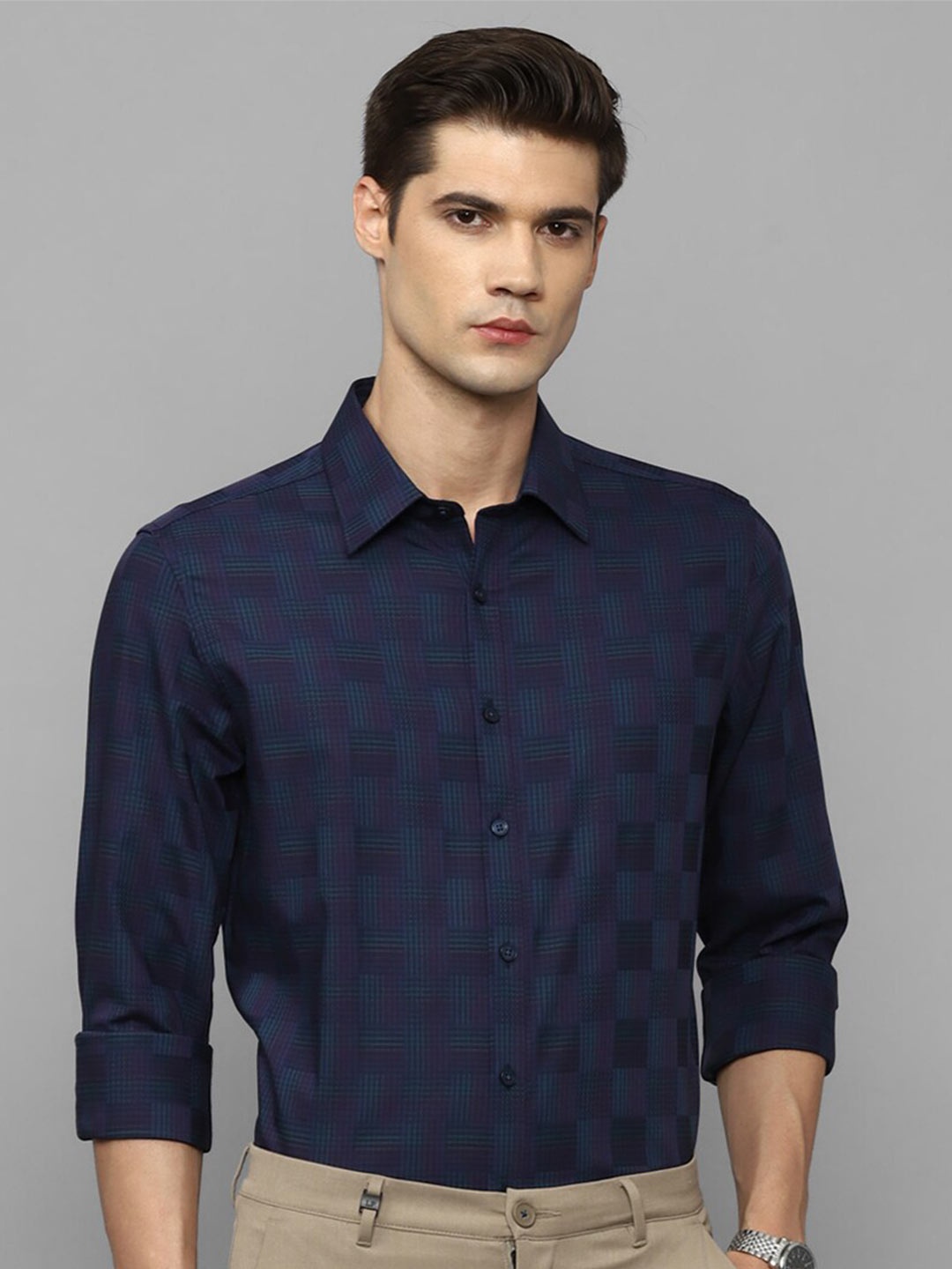 

Louis Philippe Checkered Cotton Formal Shirt, Navy blue