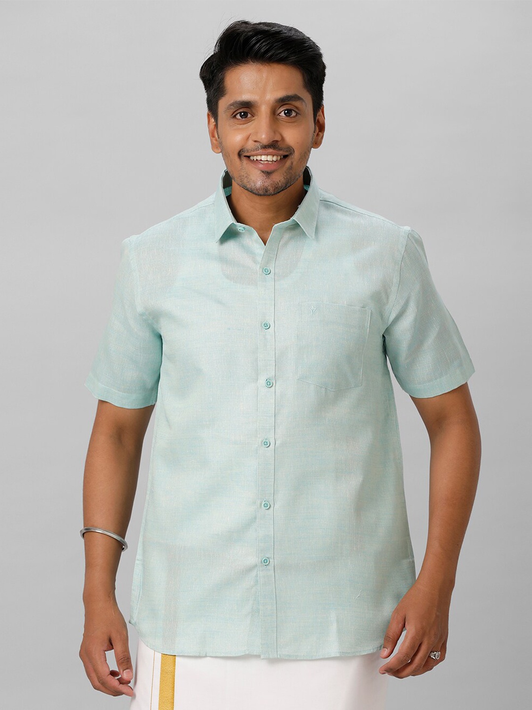 

Ramraj Spread Collar Casual Shirt, Blue