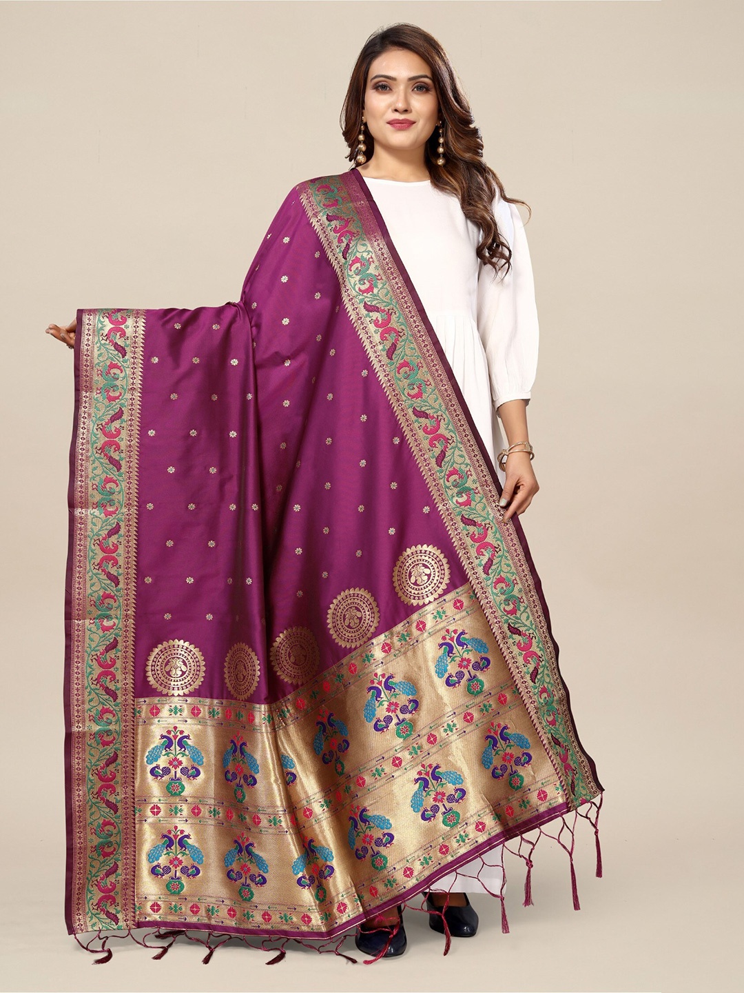 

KALINI Floral Woven Design Zari Dupatta, Purple