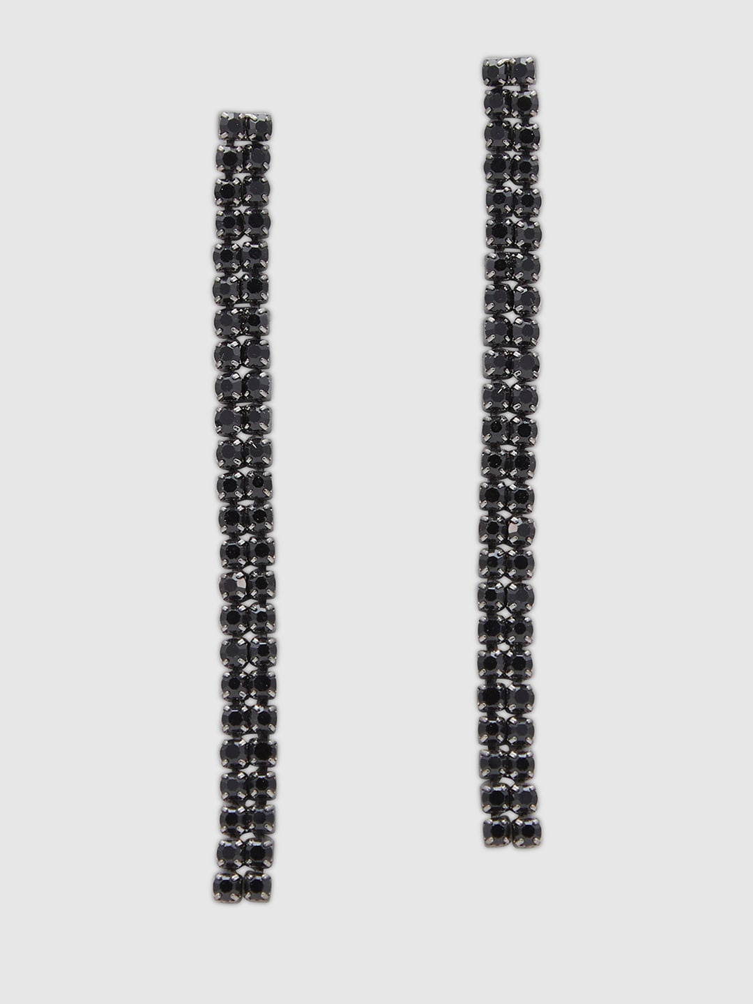 

Globus Black Geometric Drop Earrings