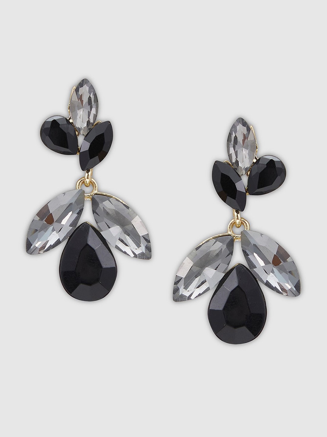 

Globus Gold-Toned & Grey Gold-Plated Leaf Shaped Drop Earrings