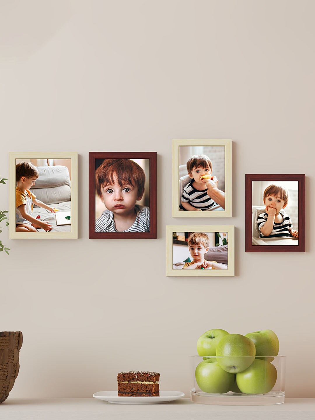 

Art Street Brown & Beige 5 Pieces Wall Photo Frames