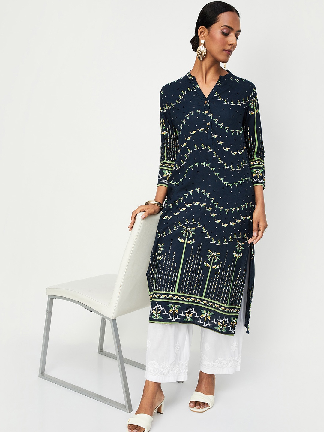 

max V-Neck Abstract Printed A-Line Kurta, Blue
