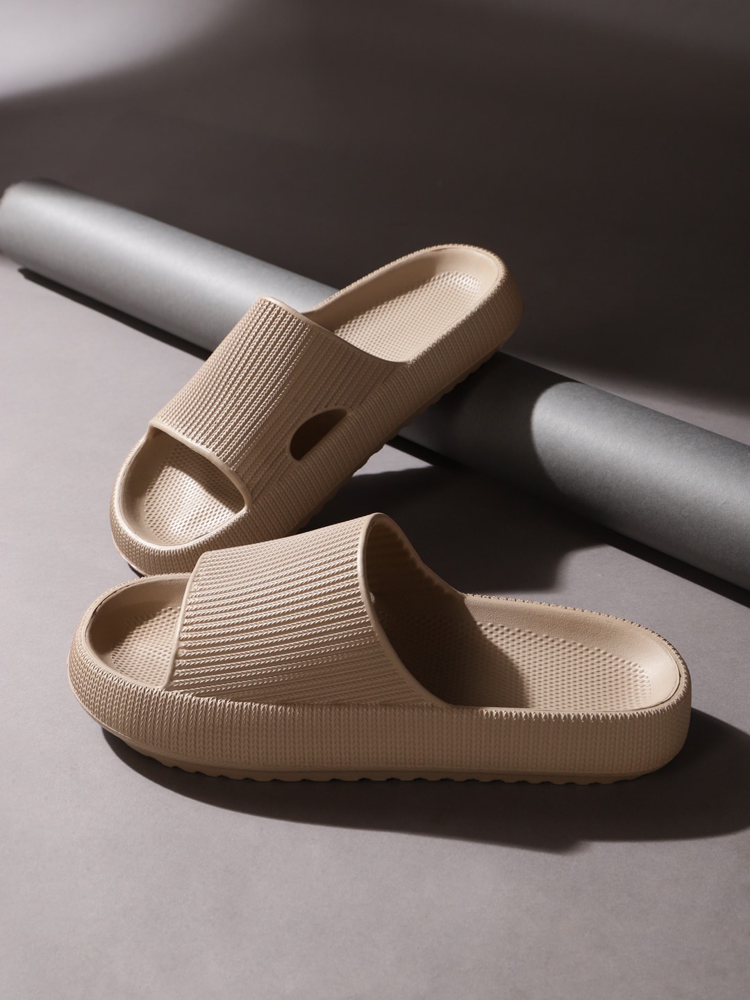 

Truffle Collection Women Textured Sliders, Beige