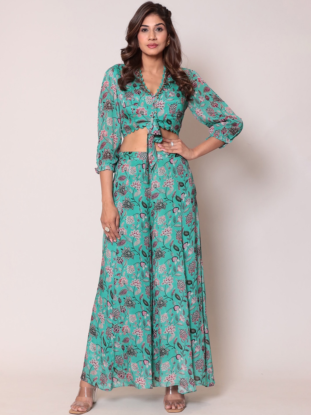 

ZARI Floral Printed Crop Top With Palazzo, Green
