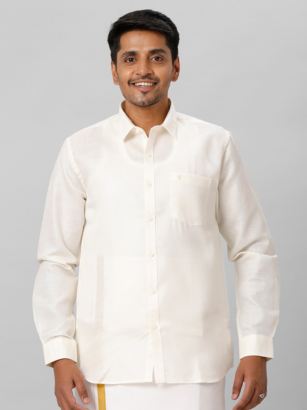 

Ramraj Spread Collar Casual Shirt, Off white