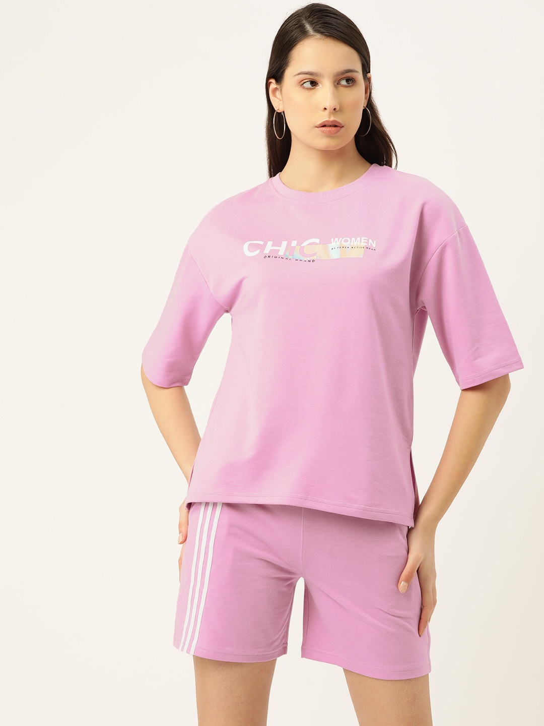 

FEMEA Women T-shirt & Shorts Set, Pink
