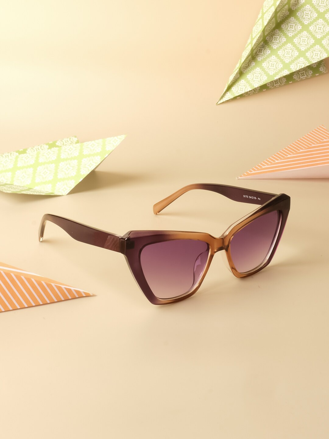 

Voyage Women Cateye Sunglasses with UV Protected Lens 9170MG4097, Purple