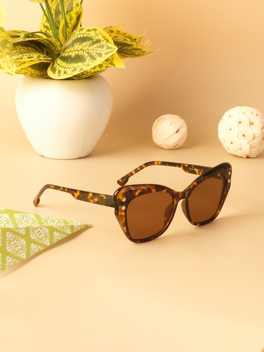 

Voyage Women Butterfly Sunglasses with UV Protected Lens 9174MG4108, Brown