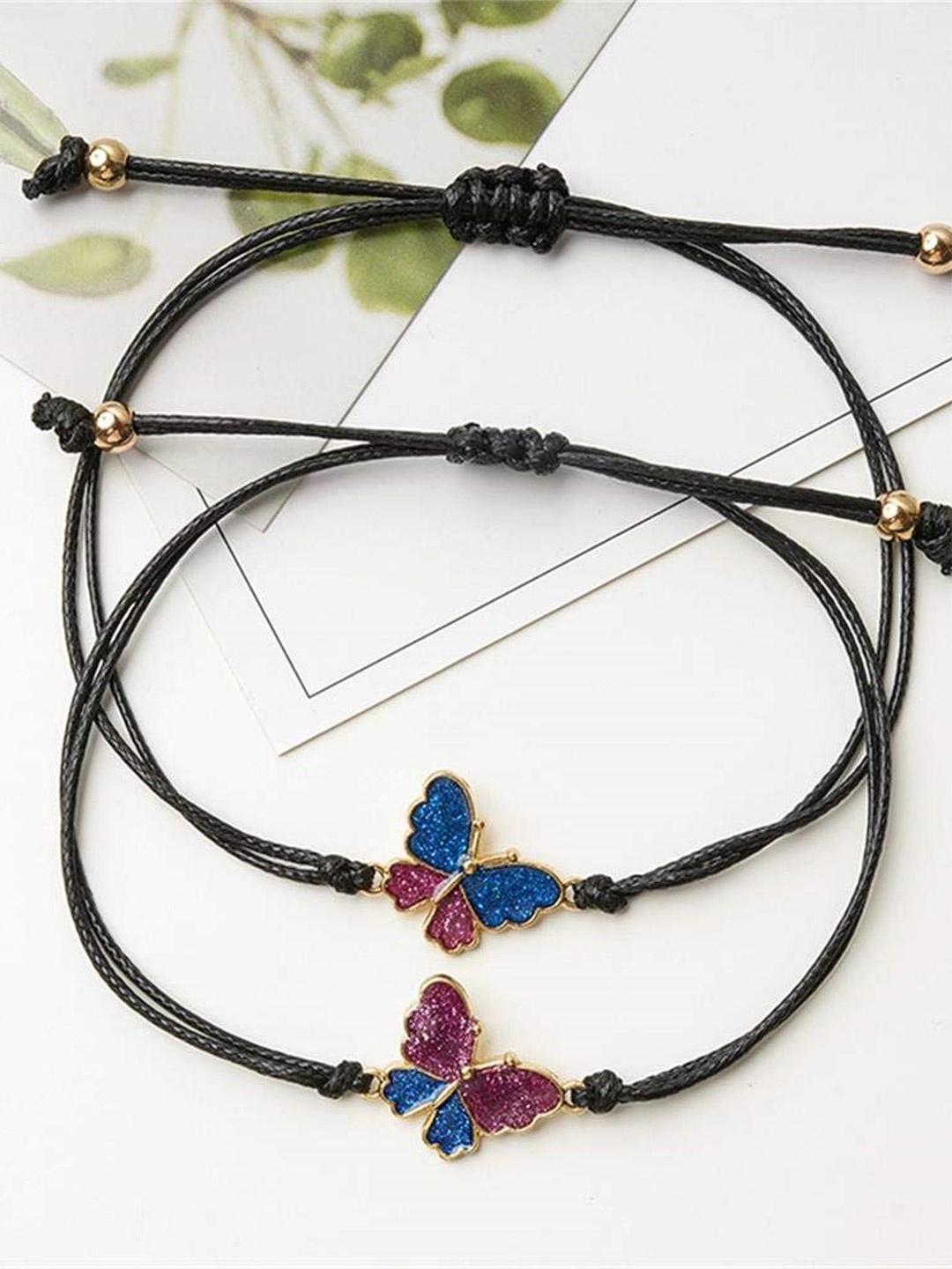 

EL REGALO Women Set Of 2 Charm Bracelet, Black