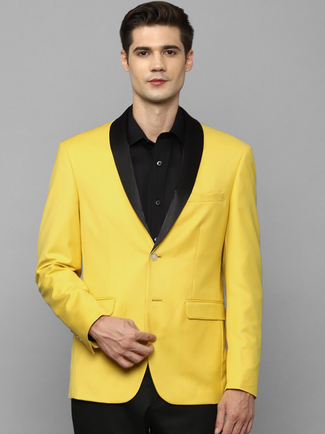 

Allen Solly Men Slim-Fit Single Breasted Casual Blazers, Yellow