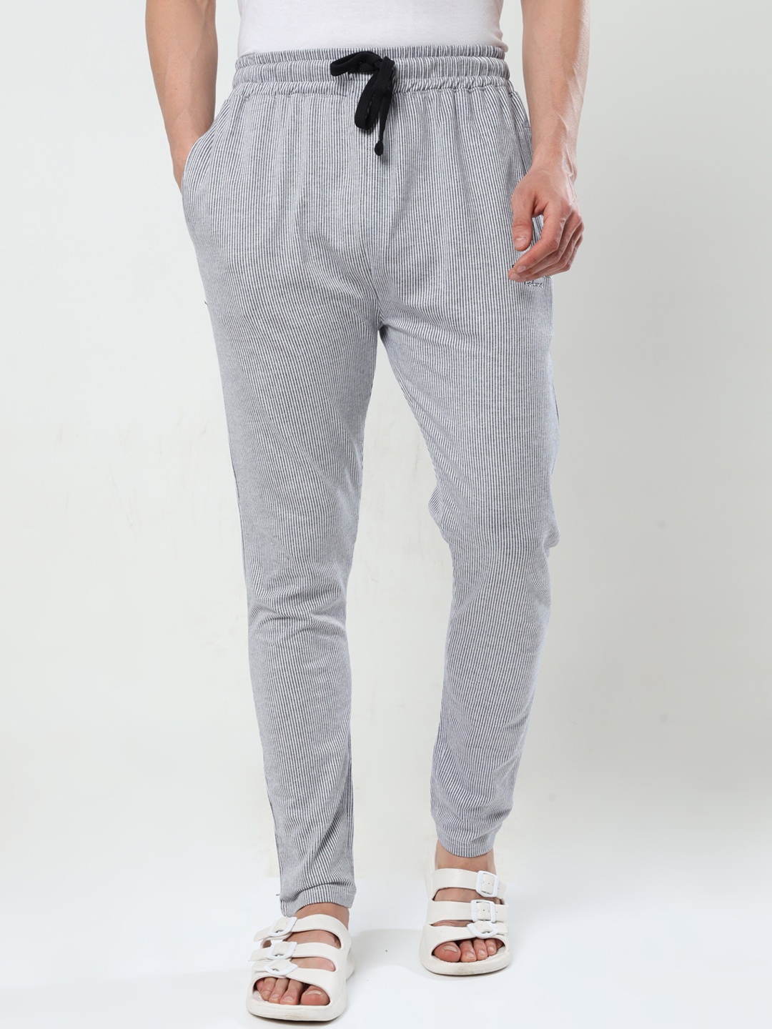 

Masculino Latino Plus Men Striped Cotton Track Pants, Grey