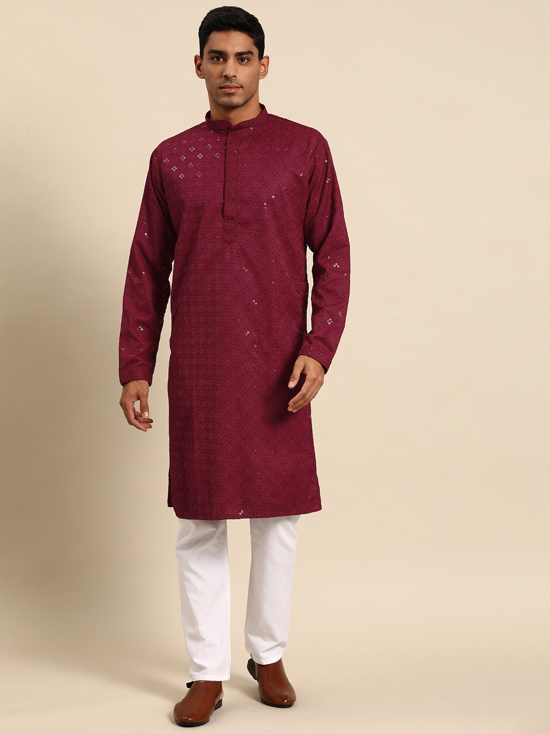 

MANQ Men Maroon Regular Sequinned Kurta with Pyjamas