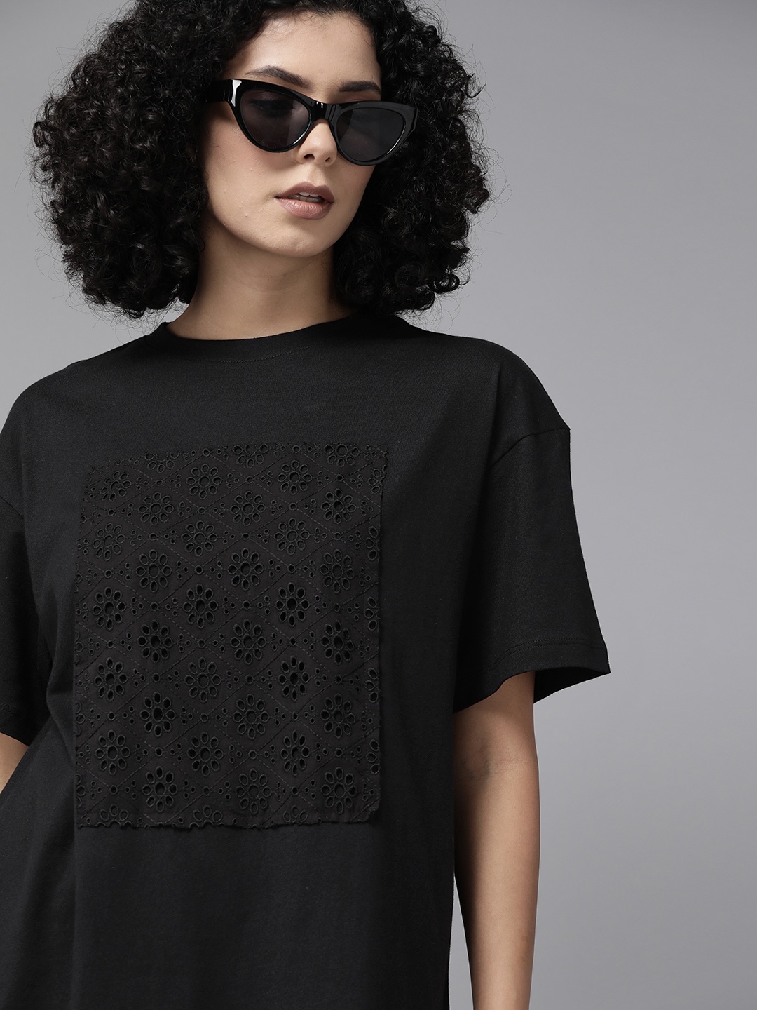 

The Roadster Lifestyle Co. Schifli Embroidered Drop Shoulder Sleeves Cotton Top, Black