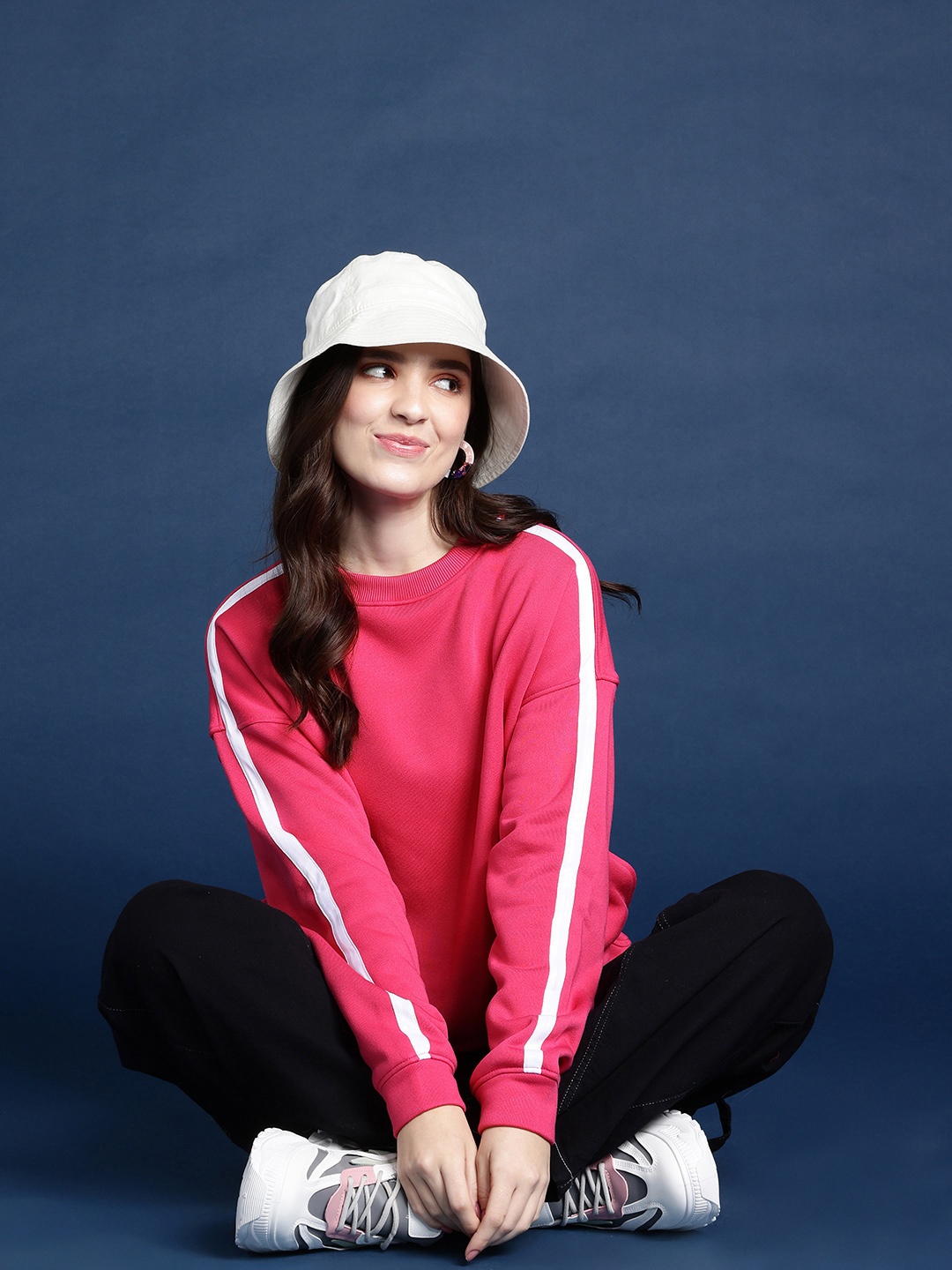 

Mast & Harbour Solid Pullover Casual Sweatshirt, Pink