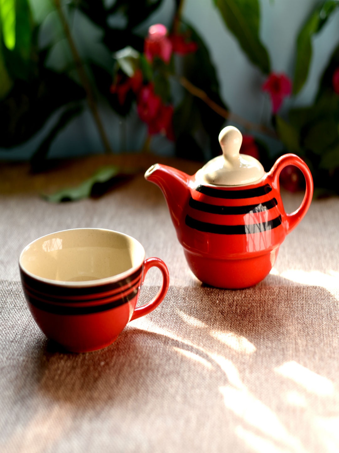 

Unravel India Red Printed Ceramic Teapot Set
