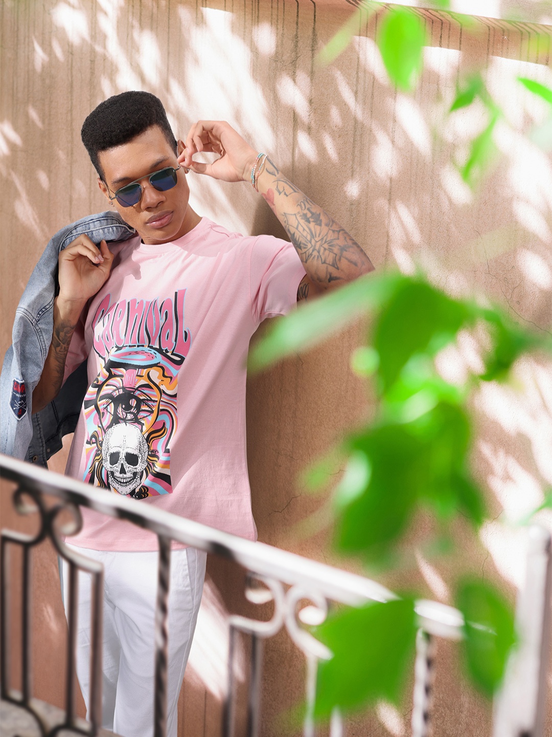 

Kook N Keech Men Printed Drop-Shoulder Sleeves Oversized Pure Cotton T-shirt, Pink