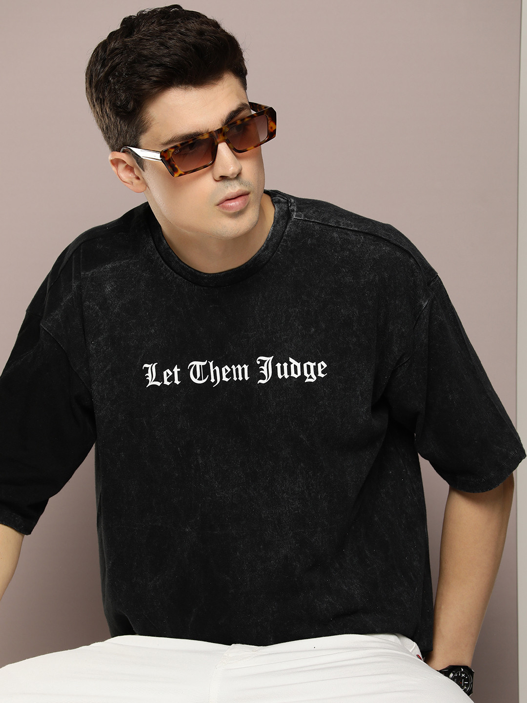 

Kook N Keech Printed Drop-Shoulder Sleeves Oversized Pure Cotton T-shirt, Black