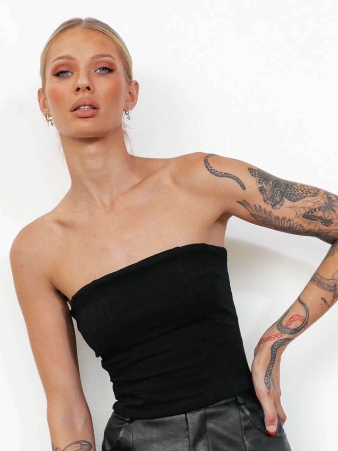 

Styched Knitted Tube Top, Black