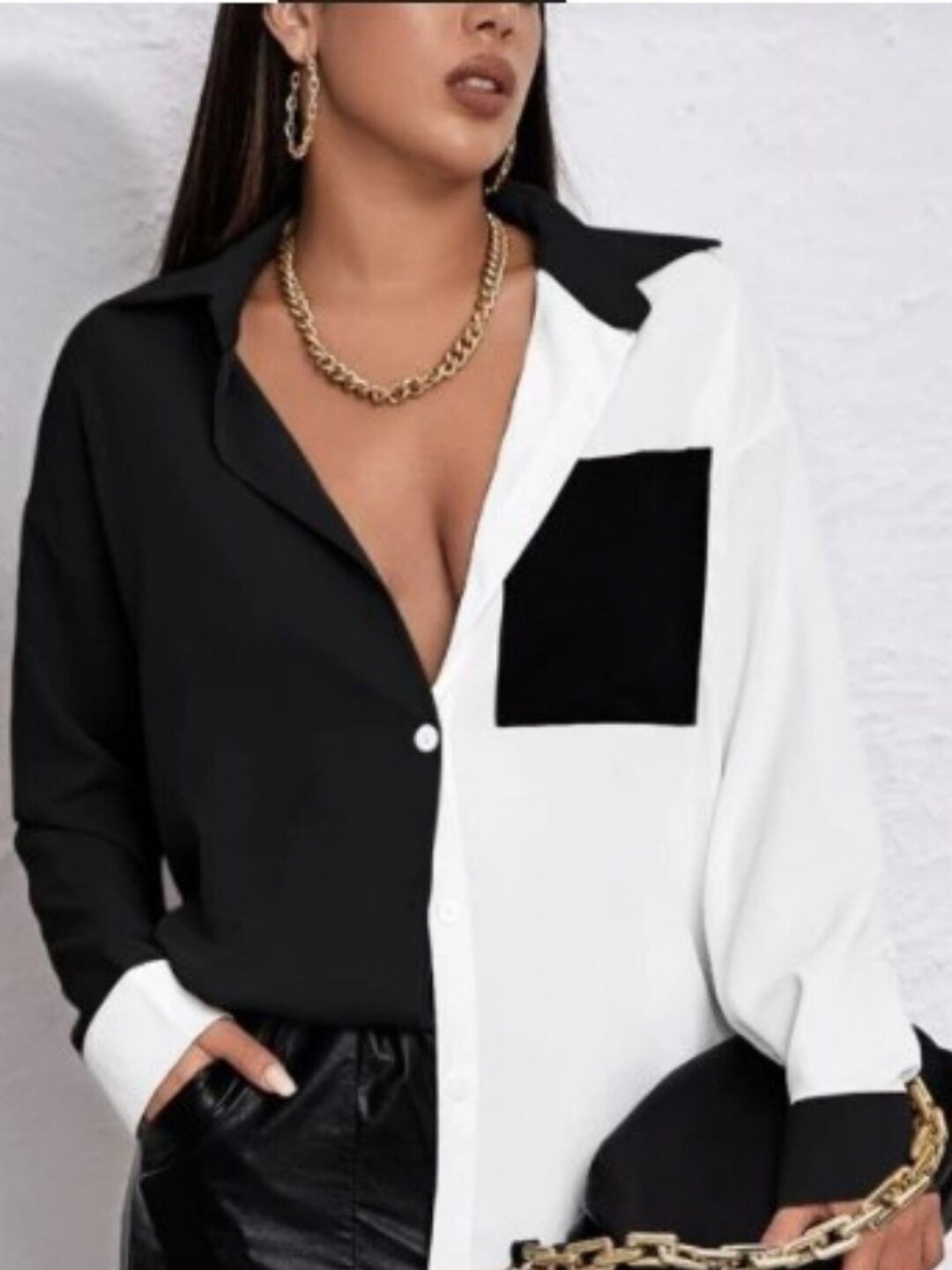 

Styched Spread Collar Boxy Fit Colourblocked Casual Cotton Shirt, Black