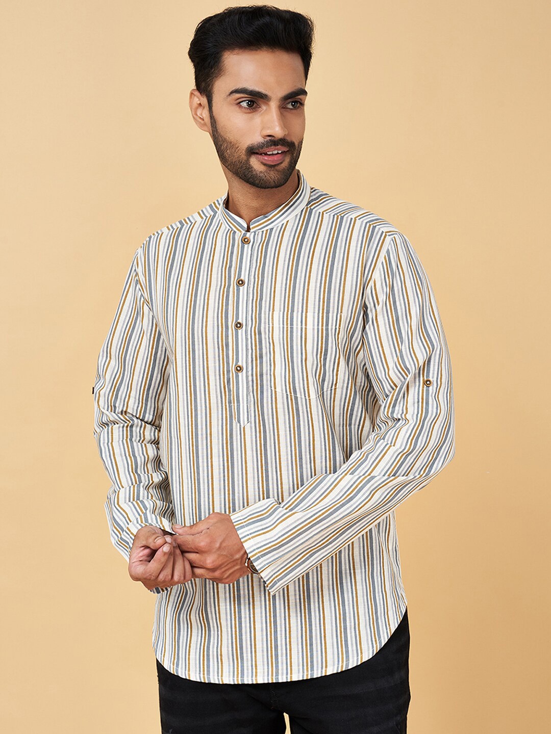 

indus route by Pantaloons Striped Mandarin Collar Straight Kurta, Off white