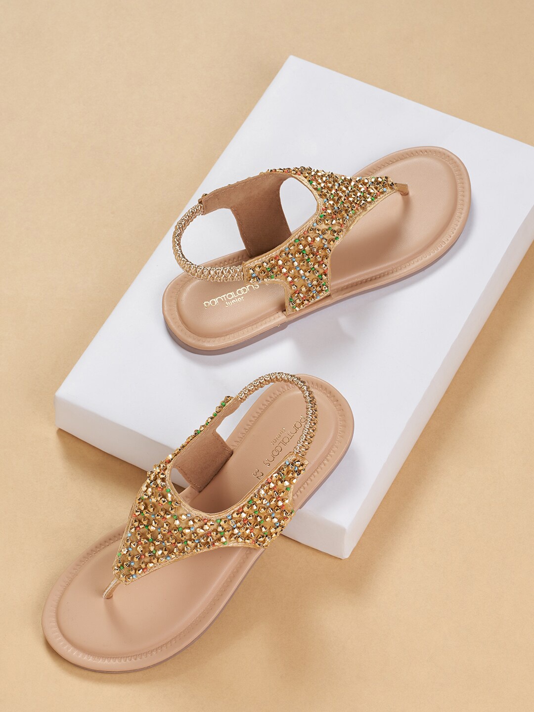 

Pantaloons Junior Girls Embellished T-Strap Flats, Gold