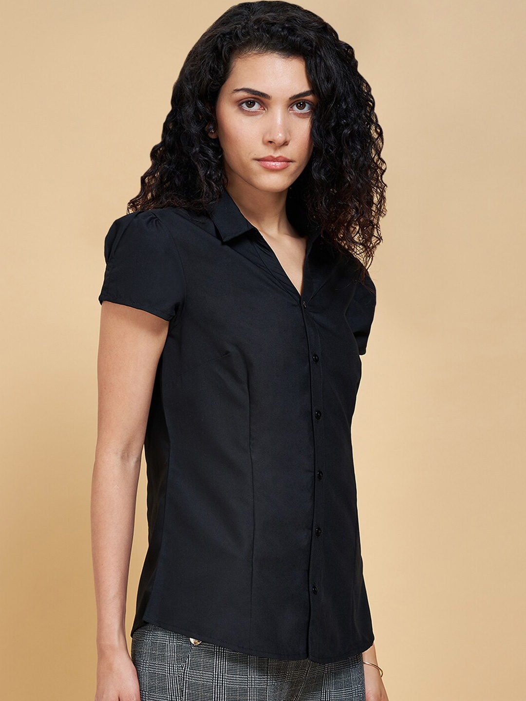 

Annabelle by Pantaloons Spread Collar Formal Shirt, Black