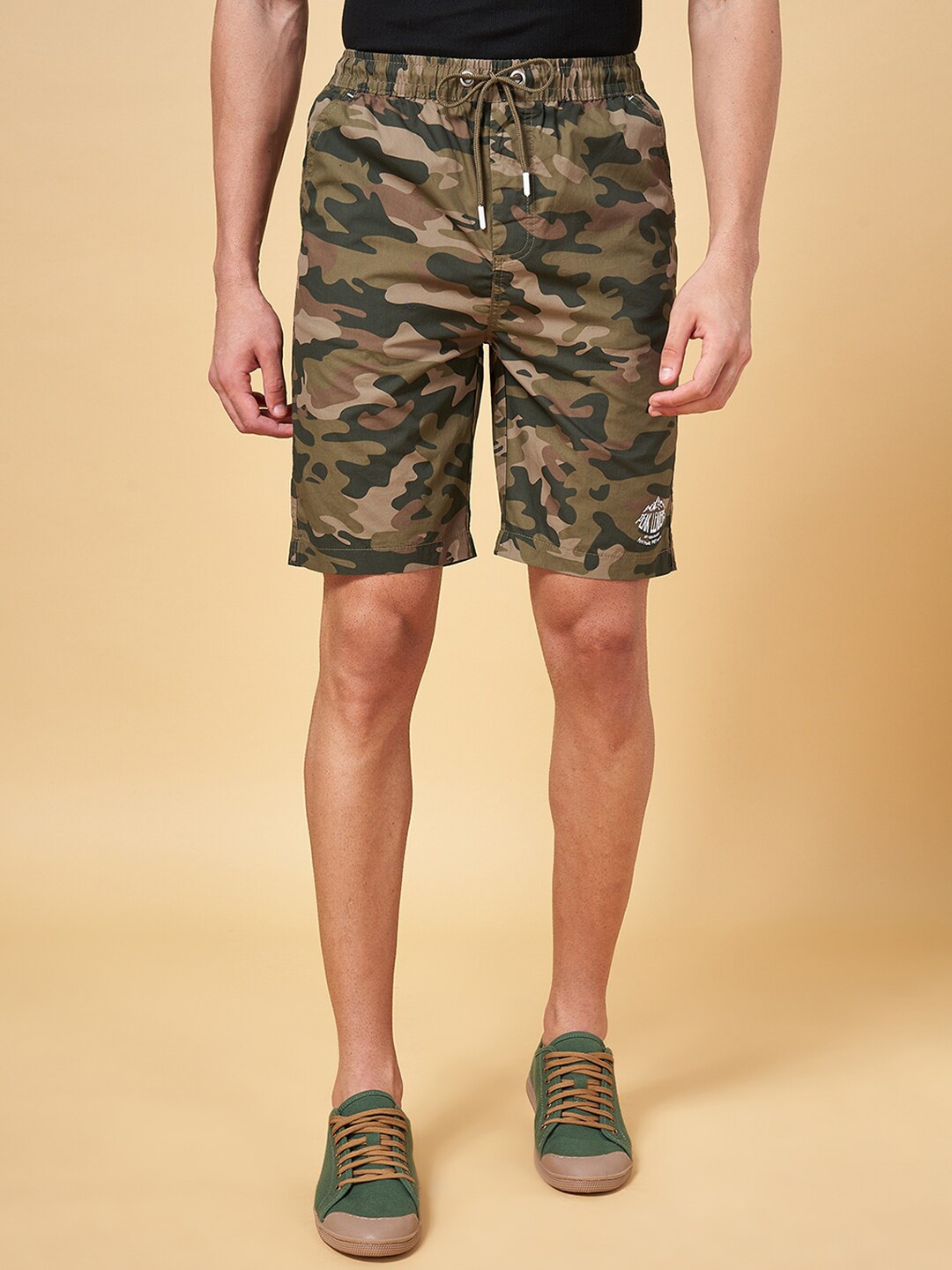 

Urban Ranger by pantaloons Men Slim Fit Camouflage Printed Mid-Rise Cotton Shorts, Olive