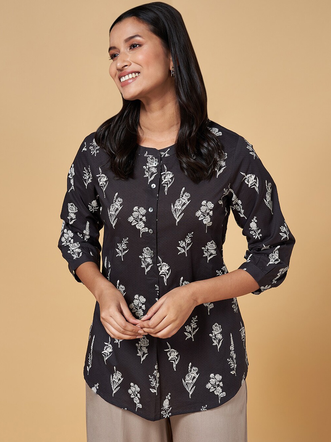 

AKKRITI BY PANTALOONS Floral Printed Band Collar Cotton Tunic, Black