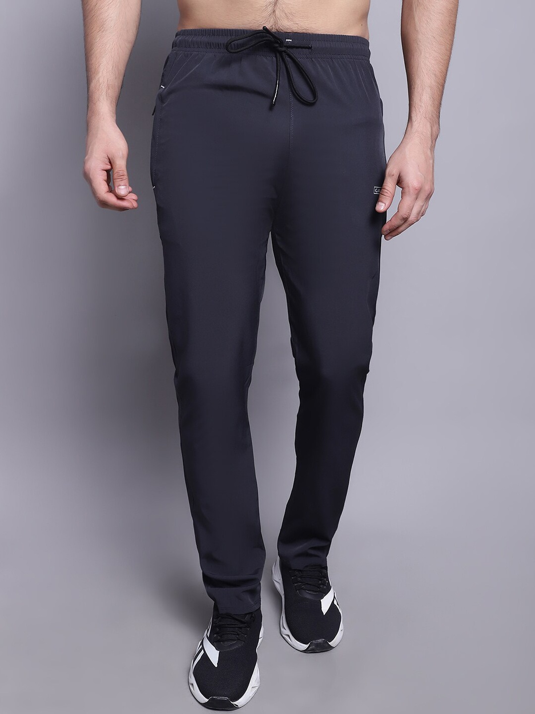 

Gallus Men Mid-Rise Slim Fit Dry-Fit Sports Track Pants, Grey