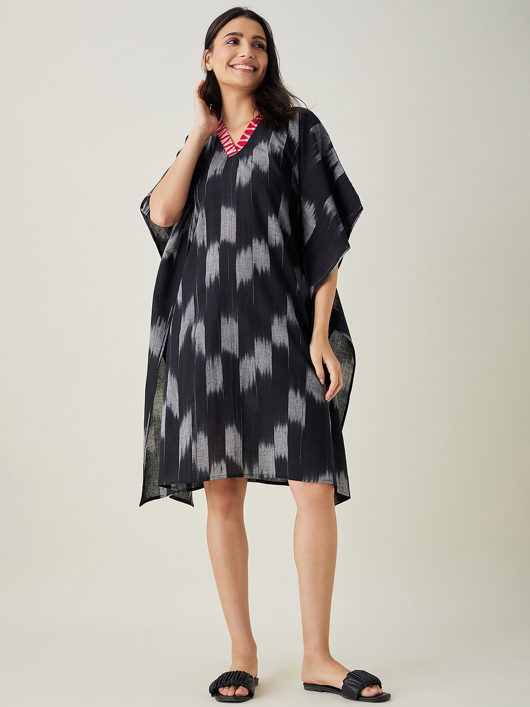 

The Kaftan Company Black Ikat Printed Pure Cotton Kaftan Dress