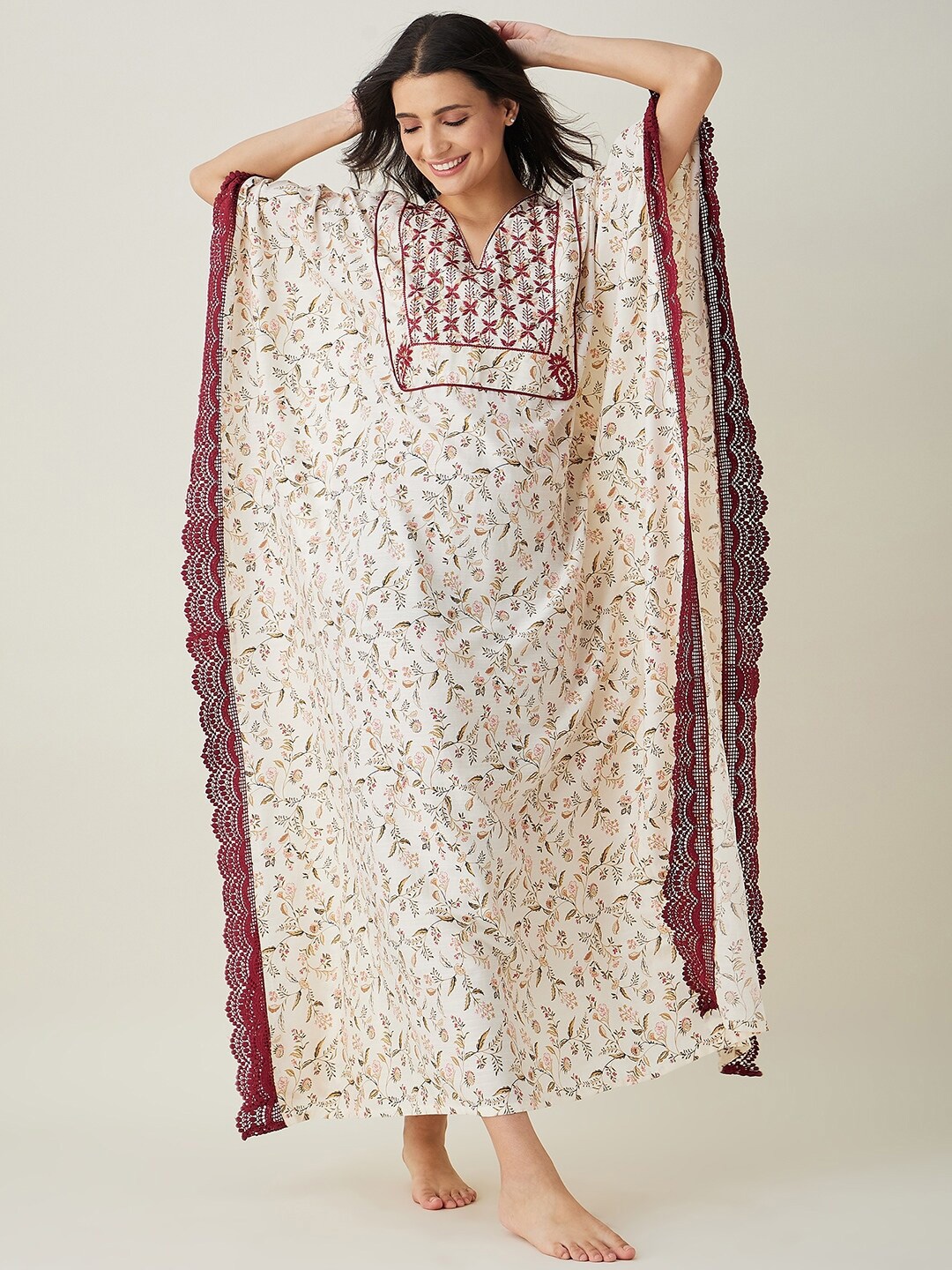 

The Kaftan Company White Printed Maxi Kaftan Nightdress