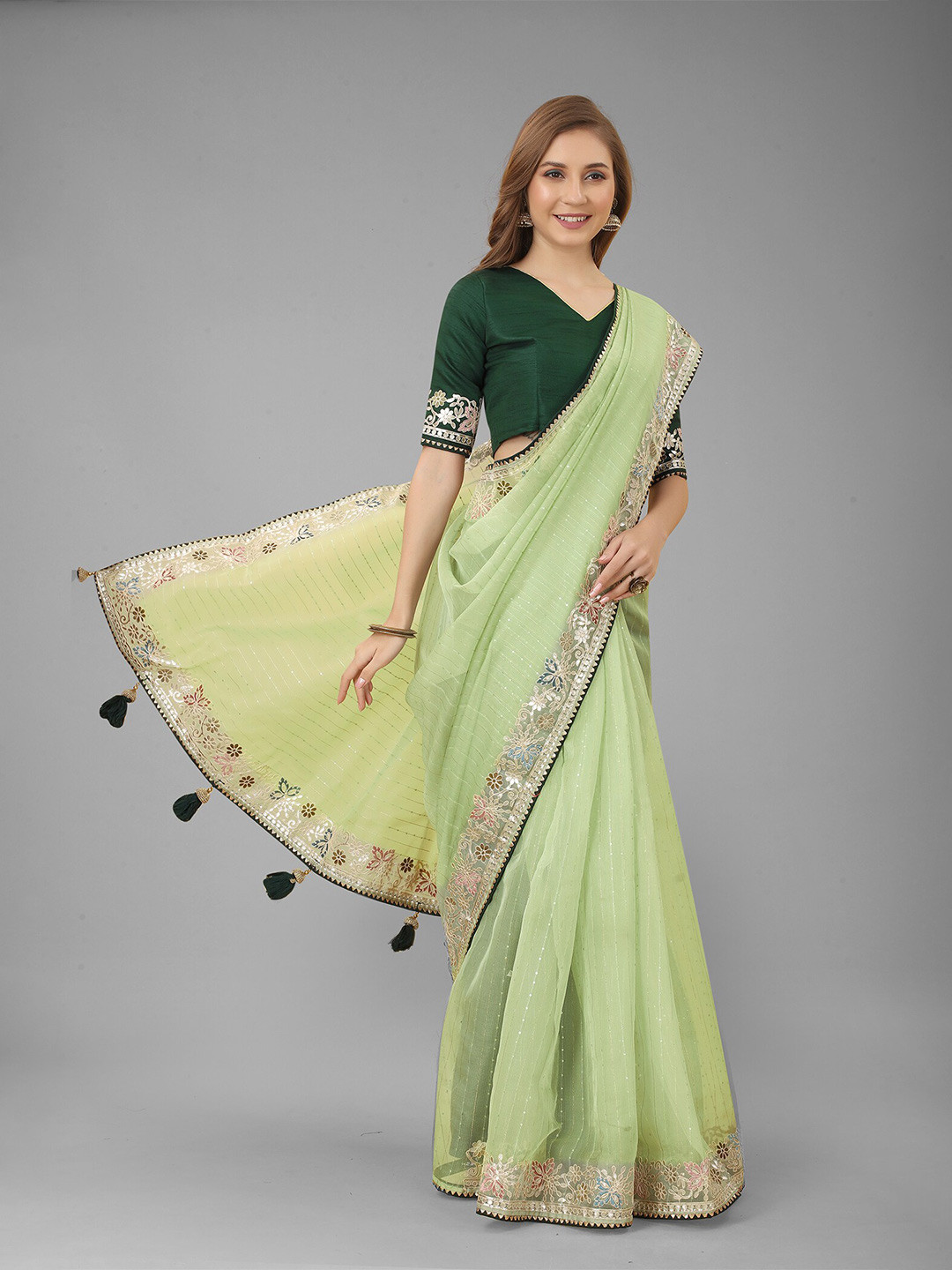 

N N ENTERPRISE Sequinned Embellished Gotta Patti Net Saree, Olive