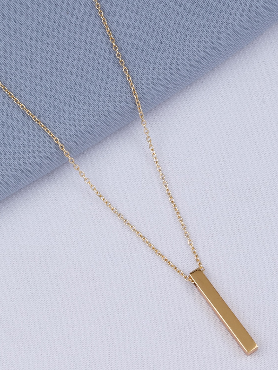 

Silver Shine Cuboid Stick Pendant With Minimal Chain, Gold