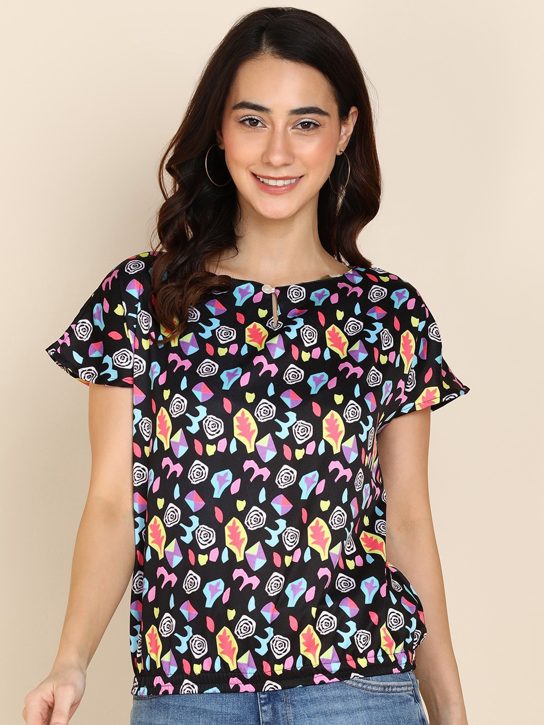 

all about you Black Geometric Printed Crepe Top