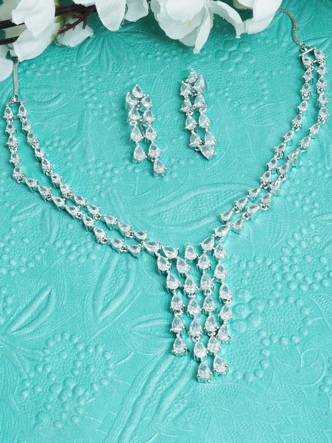 

MANSIYAORANGE Rhodium-Plated Stone-Studded Jewellery Set, Silver
