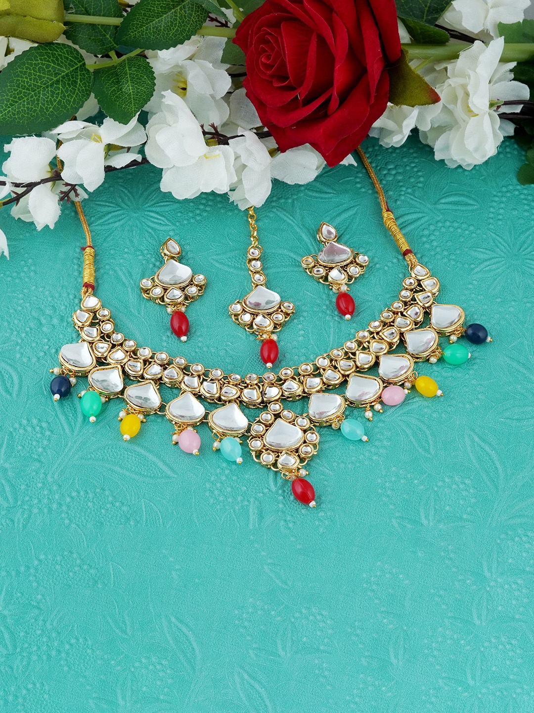 

MANSIYAORANGE Gold-Plated Kundan-Studded & Beaded Jewellery Set With Maang Tikka